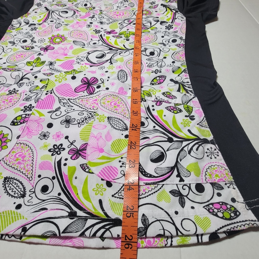 Green Town 2 Women Scrubs Tops Size Small - Picture 9 of 10
